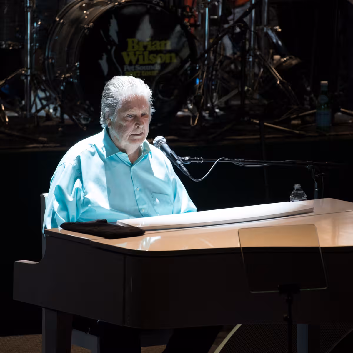 Brian Wilson morre aos 82 anos