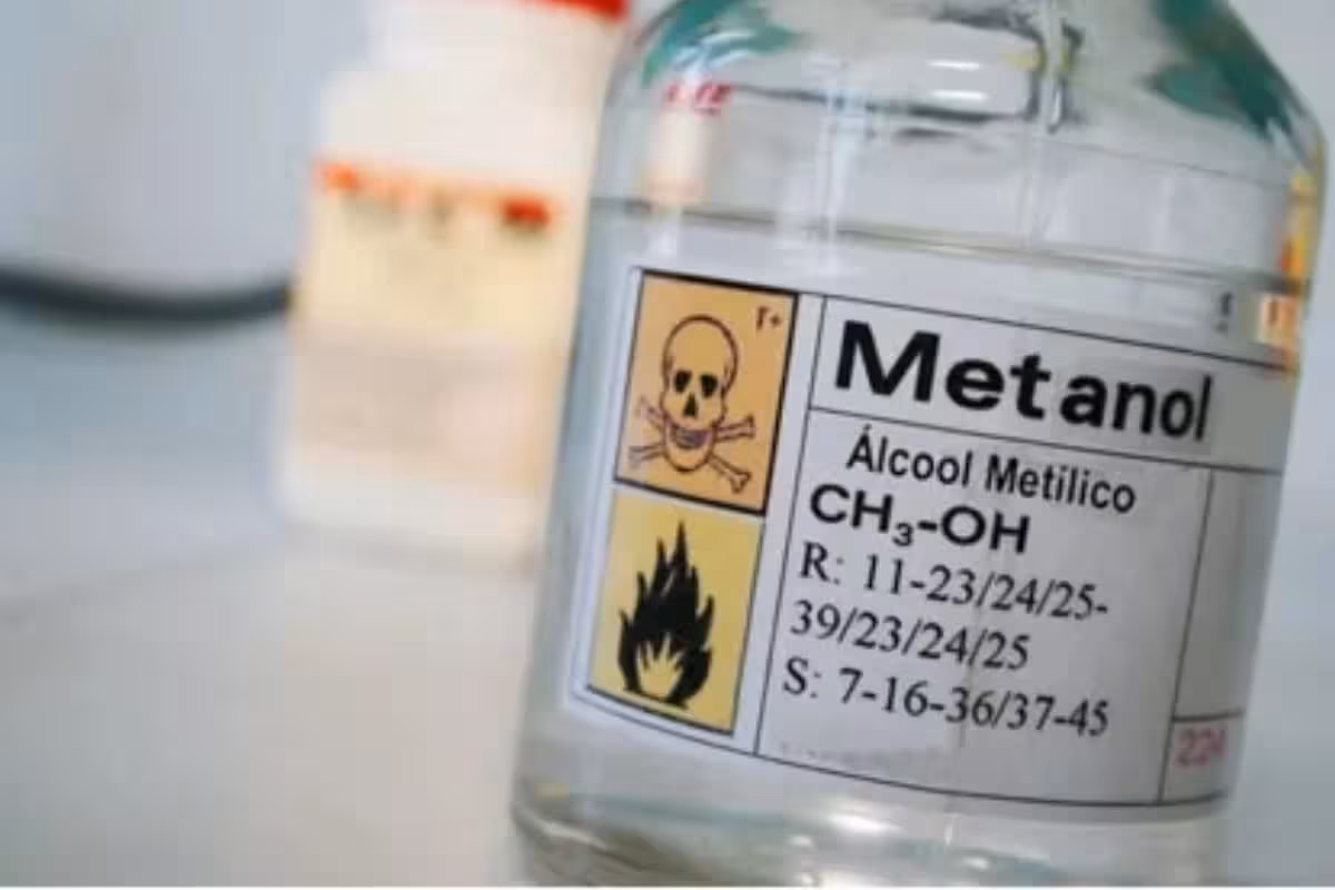 Os perigos do metanol: Uma bebida não tão inofensiva