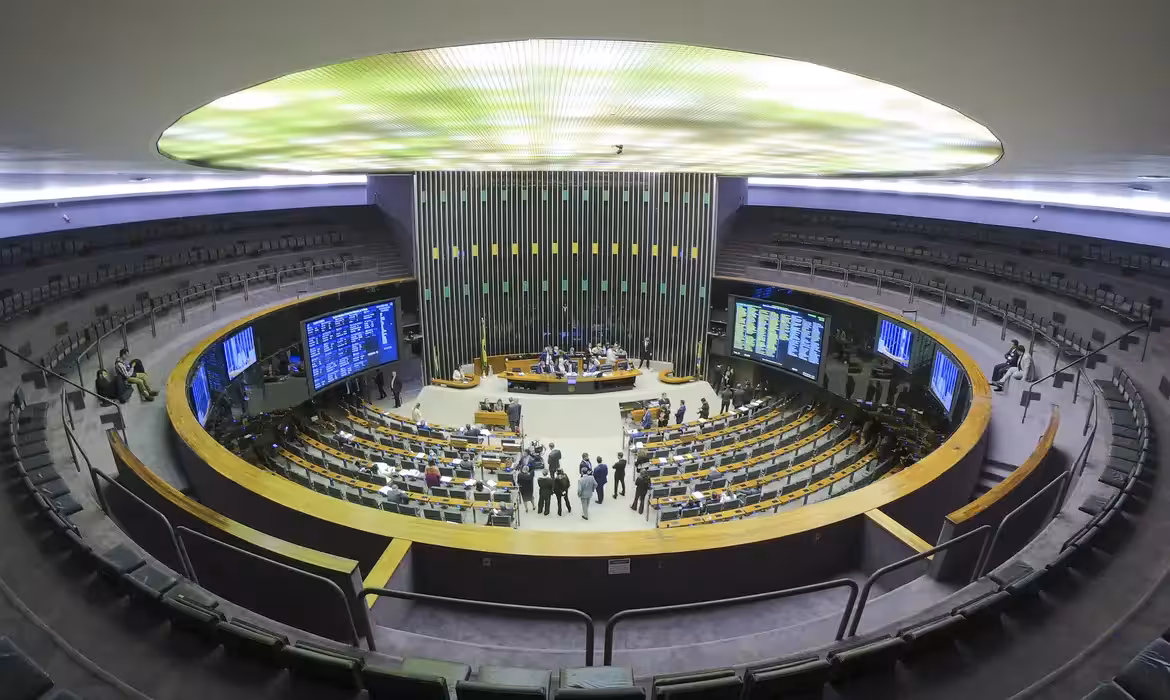 Congresso aprova exame toxicológico para CNH