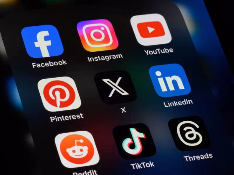 Espanha propõe proibir redes sociais a menores de 16 anos