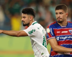 Palmeiras perde para o Fortaleza mas avança na Copa do Brasil